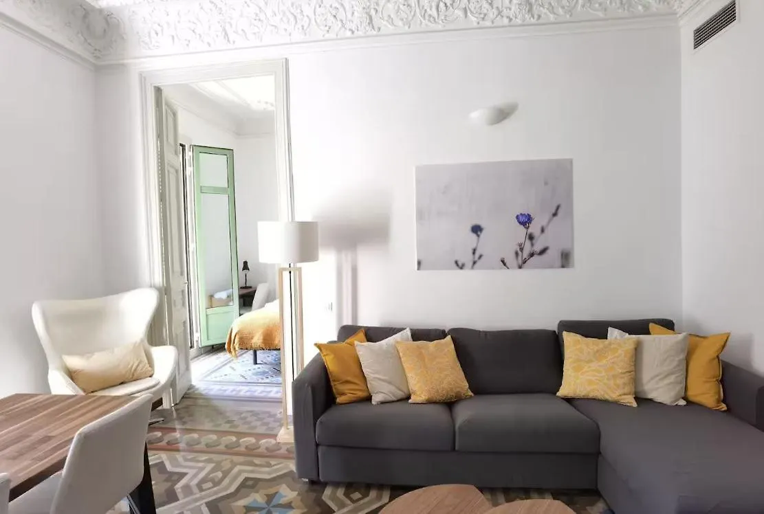 Casa Luxe Suites Barcelona Apartment